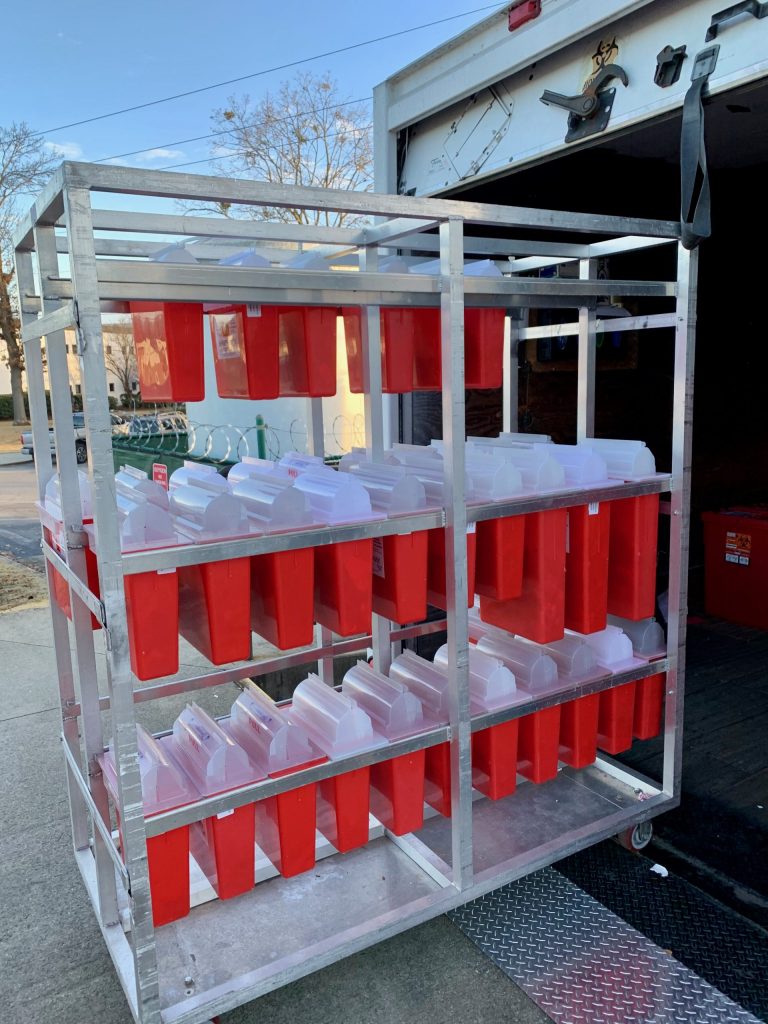 sharps waste as one of the 4 major types of medical waste